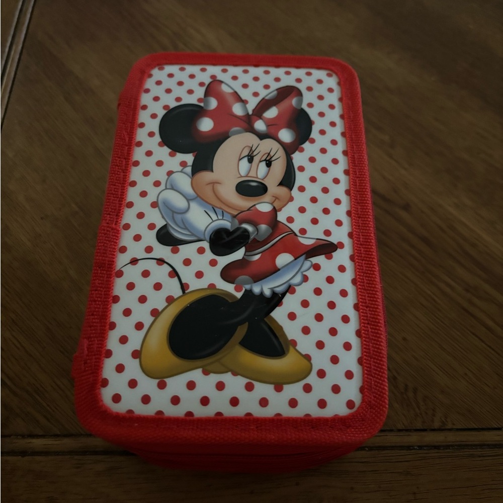 Cute! Minnie Mouse artist set!
